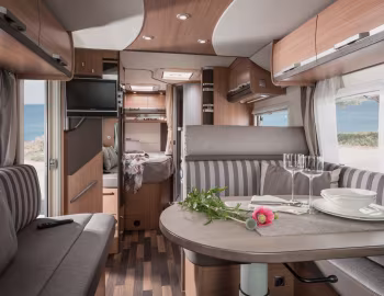 Interior 2015–19 Knaus Sky Wave '2014–19