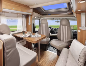 Интерьер 2012–14 Knaus Sky Wave (250) '2011–14