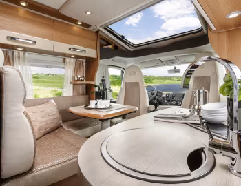 Interior 2013–14 Knaus Van TI 550 MD '2012–14
