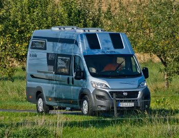 2015–21 la strada Avanti EB '2014–21