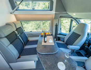 Interior 2024 la strada Avanti EBF '2023–24