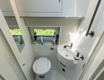 Interior 2024 la strada Avanti EBF '2023–24