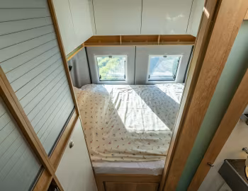 Interior 2022–24 la strada Avanti F '2021–24