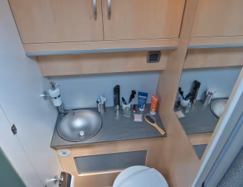 Interior 2018–21 la strada Avanti H '2017–21