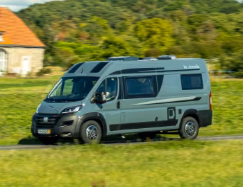 2022–24 la strada Avanti L '2021–24
