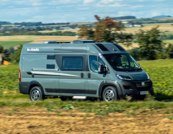 2022–24 la strada Avanti L '2021–24
