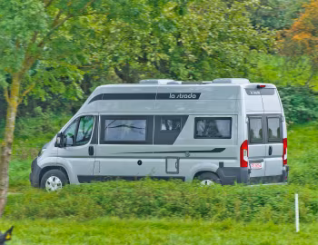 2015–21 la strada Avanti XL '2014–21