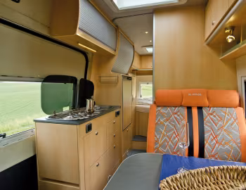Interior 2014 la strada Avanti XL '2013–14