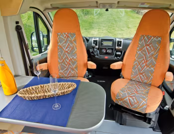 Interior 2014 la strada Avanti XL '2013–14