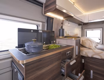 Интерьер 2021–22 Laika Ecovip 540 '2020–22