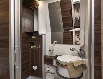 Интерьер 2021–22 Laika Ecovip 600 '2020–22