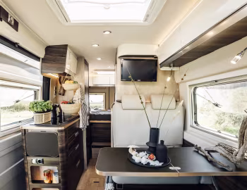 Interior 2021–22 Laika Ecovip 600 '2020–22