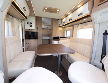 Interior 2019–22 Laika Kosmo 512 '2018–22