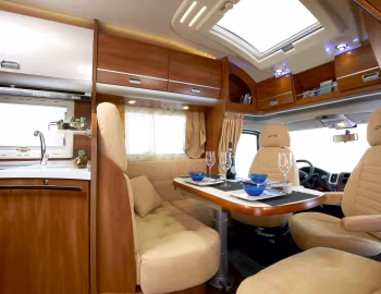 Интерьер 2011–14 Laika Kreos 5009 '2010–14