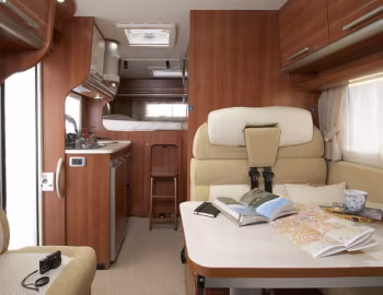 Интерьер 2010–13 Laika X595R '2009–13