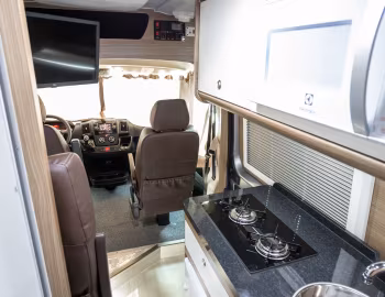 Intérieur 2023–24 Legend LD6 Rivel [Latam] (295) '2023–24