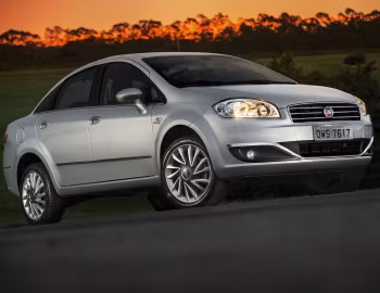 2015–16 Fiat Linea Absolute [Latam] (323) '2014–16