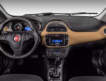 Panel frontal 2015–16 Fiat Linea Absolute [Latam] (323) '2014–16