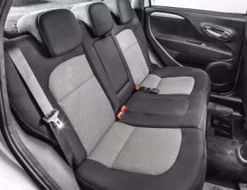 Interior 2015–16 Fiat Linea Essence [Latam] (323) '2014–16