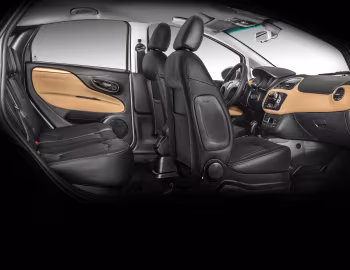 内饰 2015–16 Fiat Linea Absolute [Latam] (323) '2014–16