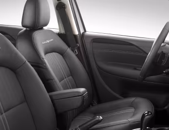 Interior 2016 Fiat Linea Essence "BlackMotion" [Brazil] (323) '2015–16