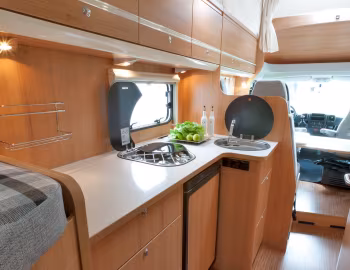 Interior 2011–14 LMC Breezer A '2010–14