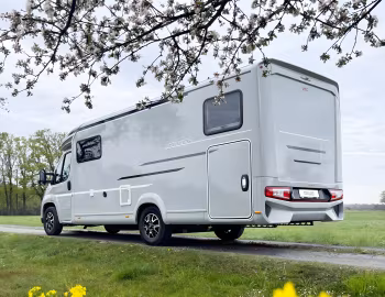 2026 LMC Cruiser 740 EL '2025–pr.