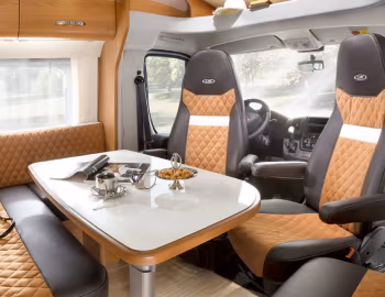 Interior 2011–14 LMC Liberty Cruiser T 731 G '2010–14