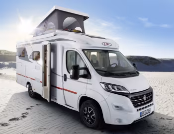 2021 LMC Cruiser V 646 G '2020–21