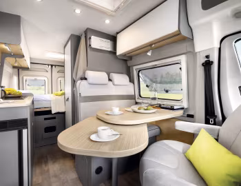 Intérieur 2022 LMC Innovan 600 '2021–22