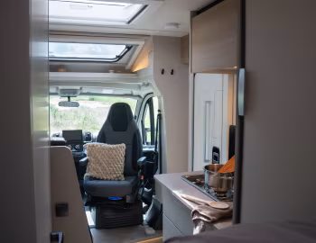 Interior 2026 LMC Tracer V 600 '2025–pr.