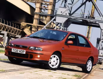 Fiat Marea [UK-spec] (185) '1999–2002