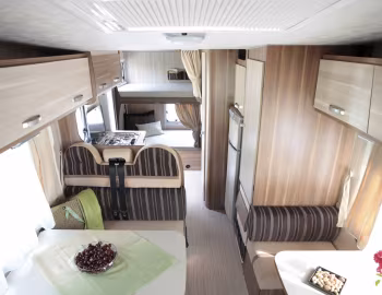 Interior 2011–14 McLouis Glamys 22 '2010–14