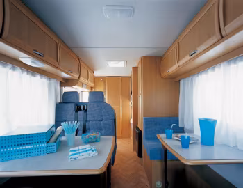 Interior 2004–06 McLouis Lagan 420 '2003–06