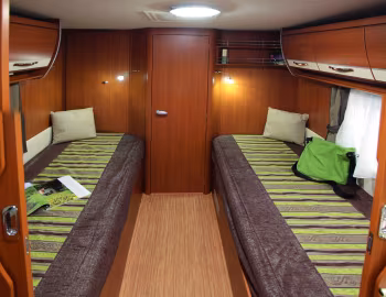 Interior 2011–14 McLouis Mc4-75 '2010–14