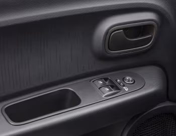 内饰 2021–25 Fiat Mobi Trekking (341) '2020–25