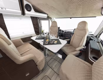 Intérieur 2018–21 Mobilvetta K-Yacht Tekno Design 85 '2017–21