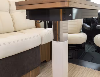 Intérieur 2020–21 Mobilvetta Krosser P86 '2019–21