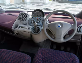 Panel frontal Fiat Multipla [Japan] '2003–04