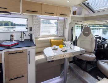 Intérieur 2021 Notin Sévilla JF '2020–21