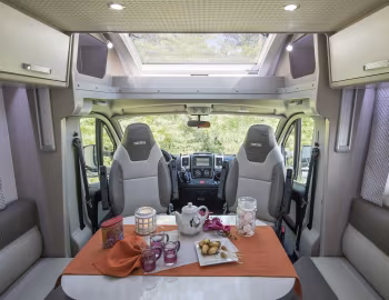 Interior 2018 Notin Valencia '2017–18