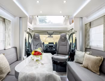 Interior 2022–23 Notin Véra '2021–23