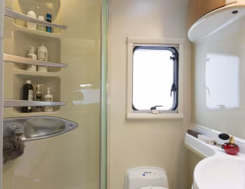 Interior 2015–17 P.L.A. Plasy P70 '2014–17