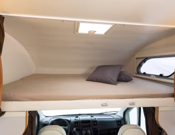 Interior 2015–17 P.L.A. Plasy P70 '2014–17