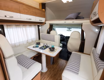 Interior 2015–17 P.L.A. Plasy P70 '2014–17