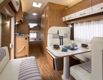 Interior 2015–17 P.L.A. Plasy P70 '2014–17