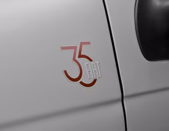 2012 Fiat Palio Weekend Attractive 35 anos [Brazil] (178) '2011–12