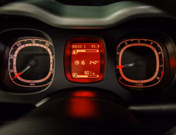 Tableau de bord Fiat Panda Hybrid Launch Edition [UK-spec] (319) '2020