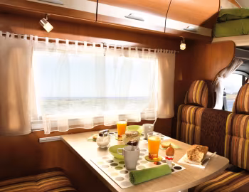 Interior Pilote Aventura A710AEGA '2011–14