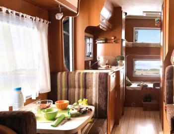 Interior Pilote Aventura A710AEGA '2011–14